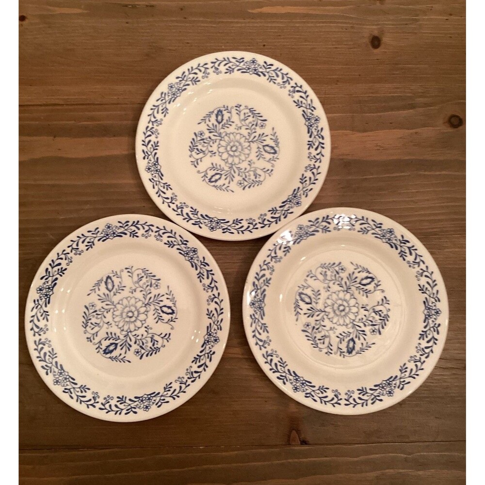 3 Vintage Oxford 7.5" Luncheon Plates, Made in Brazil, Ivory/ Blue Floral